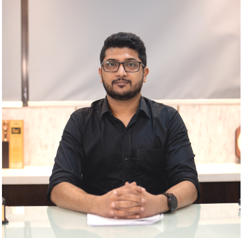 Dr. Mudit Nemani